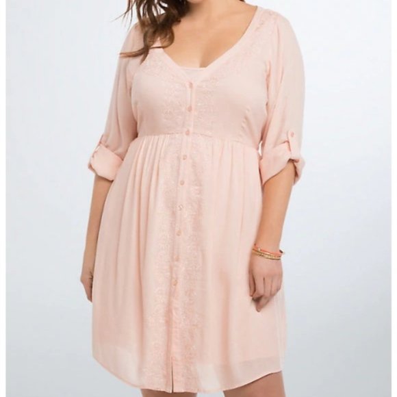 torrid Dresses & Skirts - Embroidered Shirt Dress Buttons Pale Blush Pink